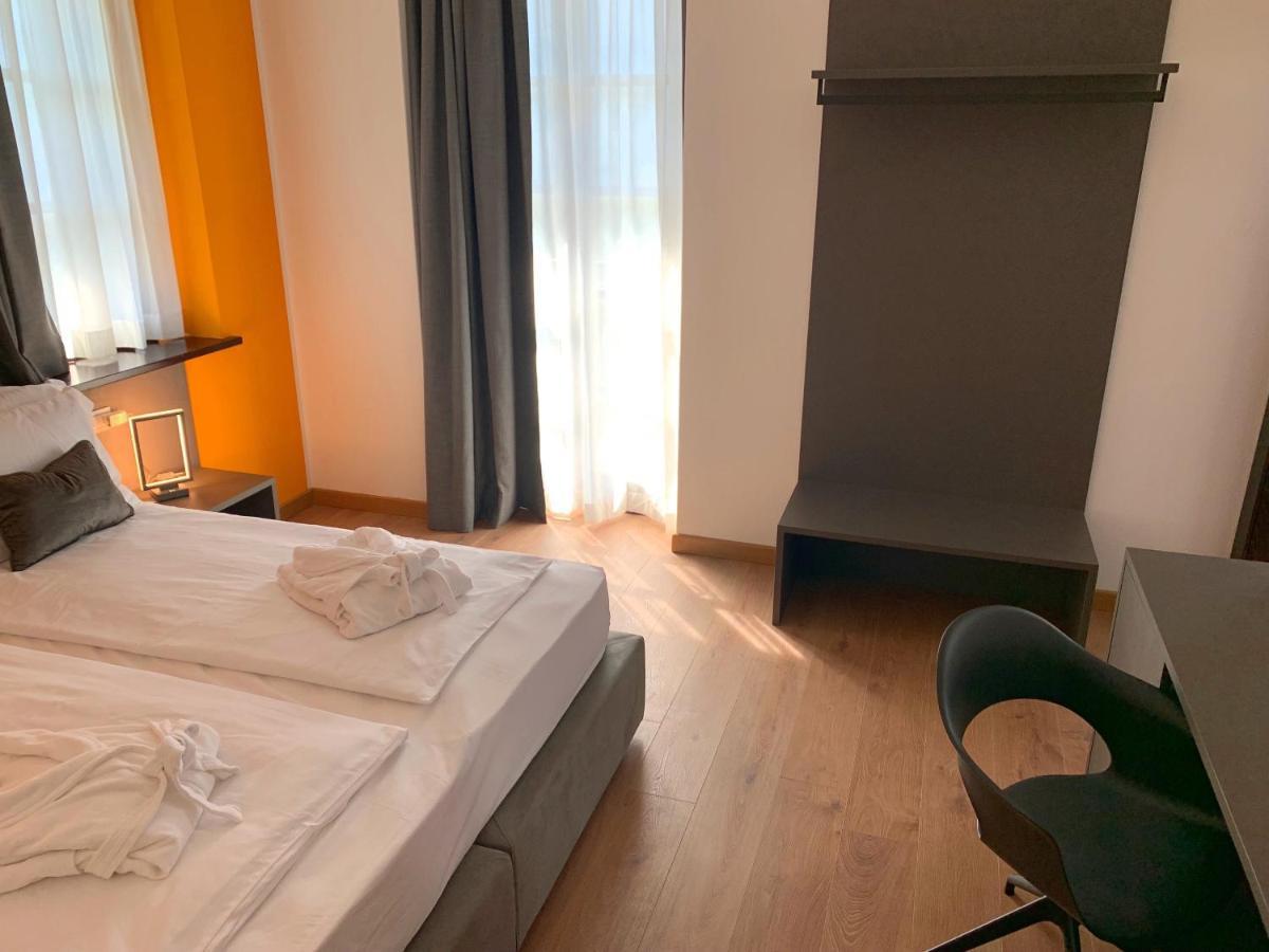 Guest House Le Cassandre سوندريو المظهر الخارجي الصورة