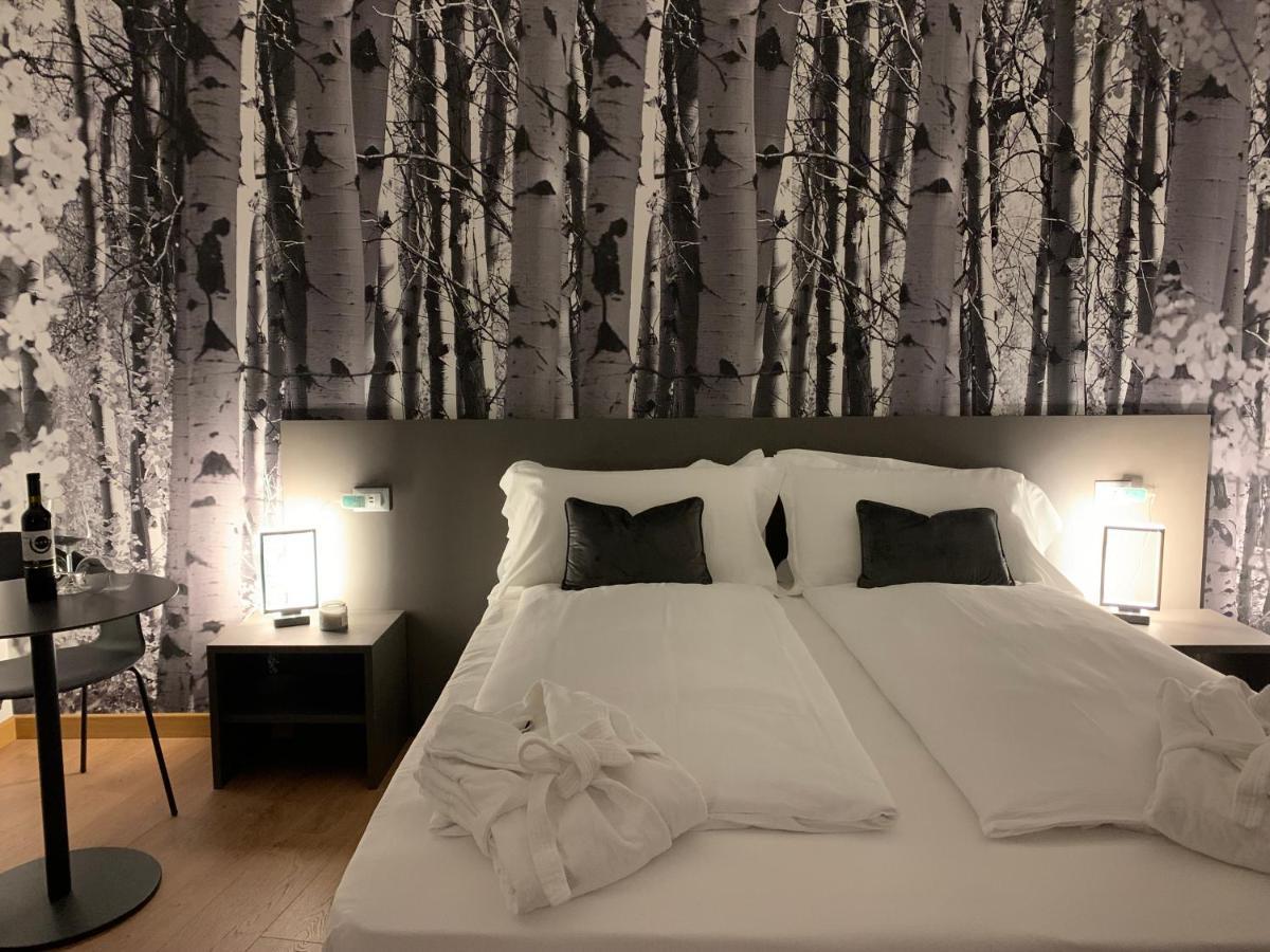 Guest House Le Cassandre سوندريو المظهر الخارجي الصورة