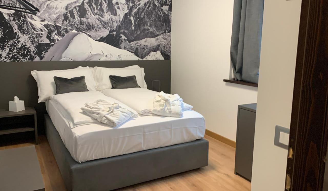 Guest House Le Cassandre سوندريو المظهر الخارجي الصورة